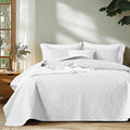 FLYMME Twin Quilt Bedding Set, Lightweight White Bedspreads, Vintage Olive Leaf by FLYMME