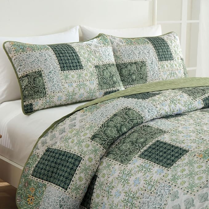 Xruibed Patchwork Quilt Set King Size 3 Pieces Plaid Floral Bedspread Coverlet - Image 4