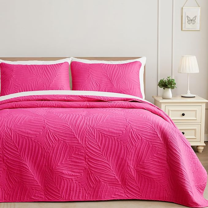 Exclusivo Mezcla Twin Quilt Bedding Set, Lightweight Hot Pink Quilts Twin Size by ExclusivoMezcla
