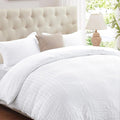 Cozyide White Duvet Cover Queen Size, Soft 3-Piece Seersucker Queen Duvet Cover by cozyide