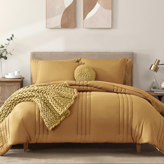 Monbix Full Comforter Set by Monbix