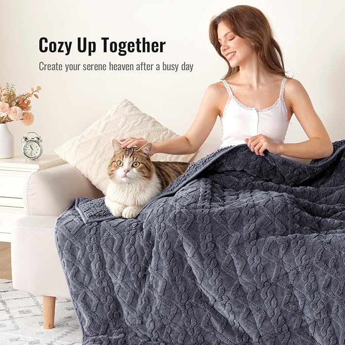 Uttermara Jacquard Weighted Blankets - Image 4