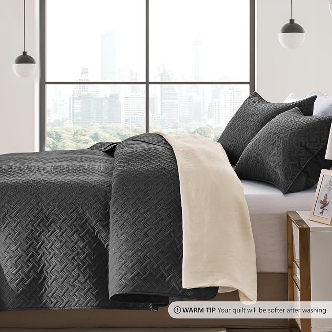 FLYMME Black Twin Quilt Bedding Set Thin Lightweight Bedspreads, Modern Style - Image 4