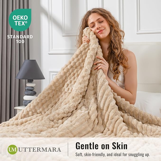 Uttermara Fleece Weighted Blanket - Image 4