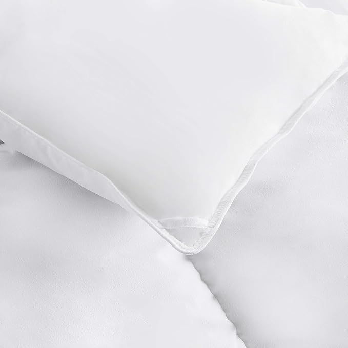 Amazon Basics White Down Alternative Comforter and Duvet Insert - Image 3