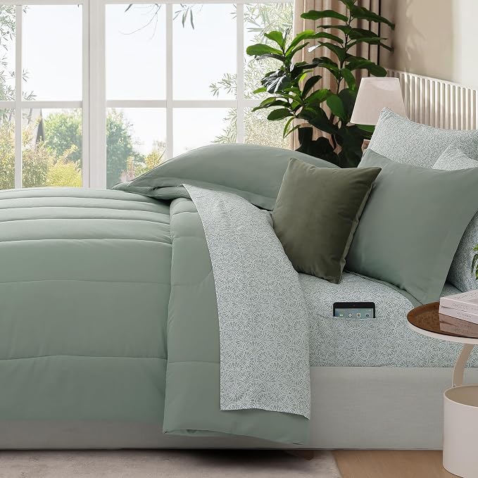 Monbix Queen Comforter Set - Image 3