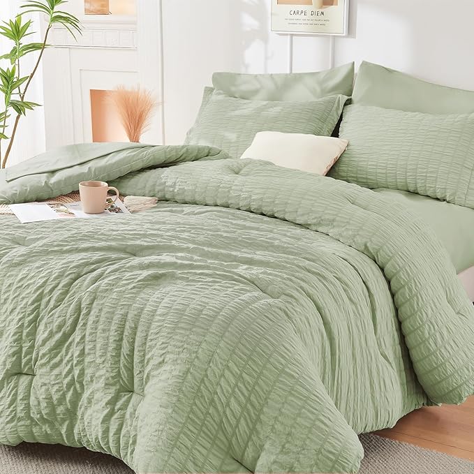 HYMOKEGE Light Green Twin Comforter Set Seersucker 5 Pieces, All Season Luxury by HYMOKEGE