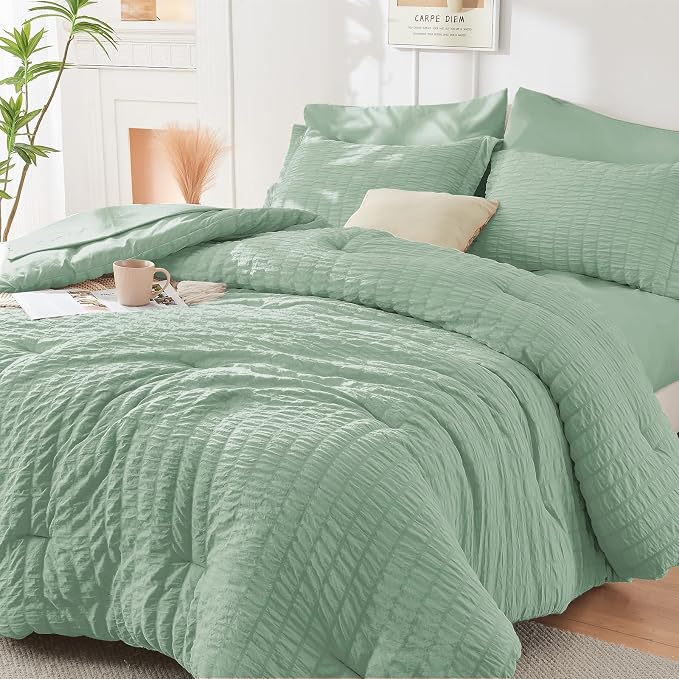 HYMOKEGE Sage Green Twin Comforter Set Seersucker 5 Pieces, All Season Luxury by HYMOKEGE