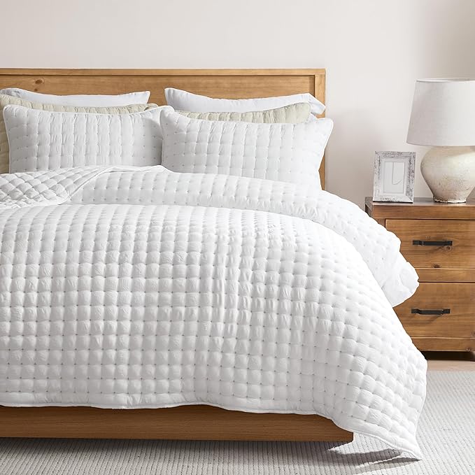 WDCOZY White Twin Size Quilt Bedding Sets by WDCOZY