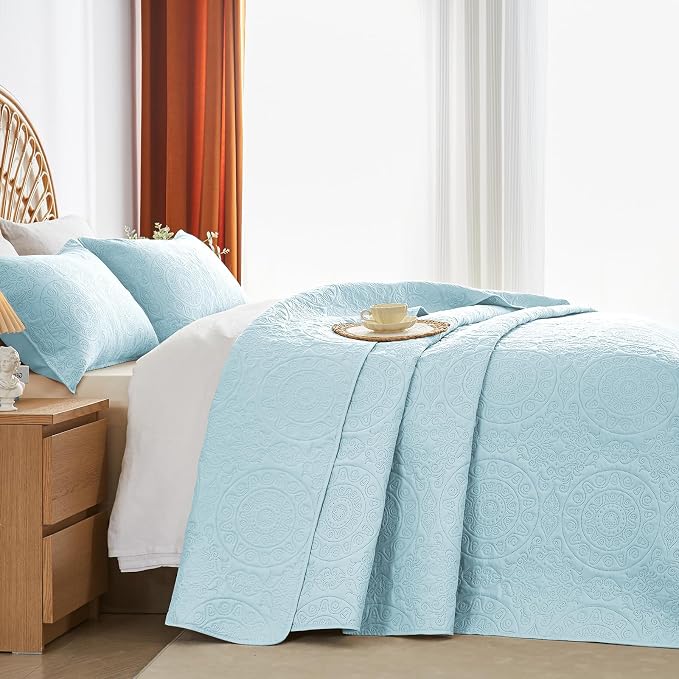WURUIBO Sky Blue Quilt Set Twin Size, Embossing Microfiber Bedspreads - Image 2