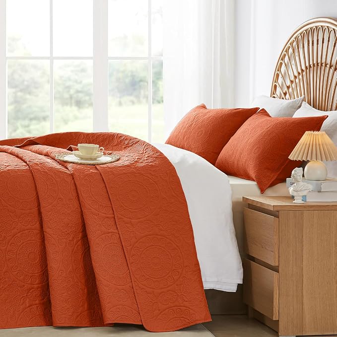 WURUIBO Burnt Orange Quilt Set King/Cal King Size, Embossing Microfiber - Image 3