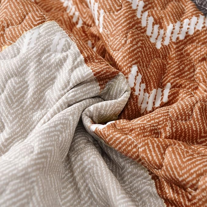 Dintszyayue Boho Queen Quilt Set 3 Pieces Aztec Texture Bedspread Coverlet Set - Image 6