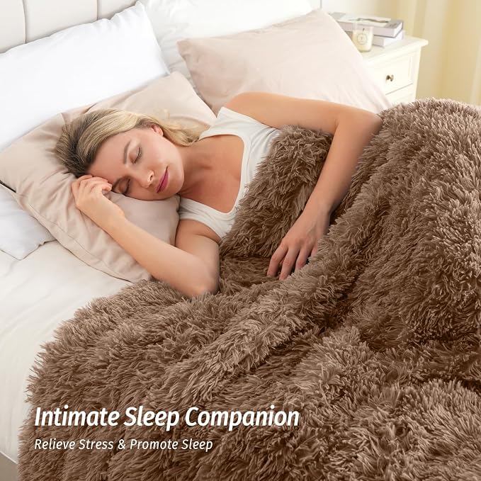Wemore Shaggy Long Fur Faux Fur Weighted Blanket, Cozy and Fluffy Plush Sherpa - Image 3
