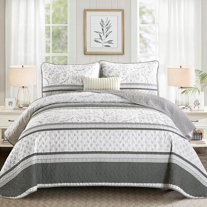DJY Striped Quilt Set Queen Size by HOME
