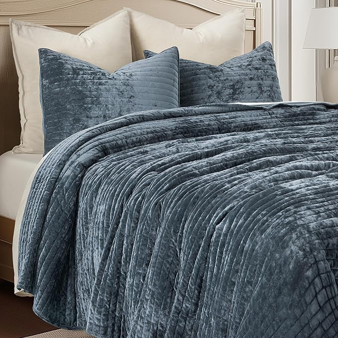 EVERGRACE Velvet Quilt Set Queen Size, Luxurious Soft Striped Channel Bedding - Image 6