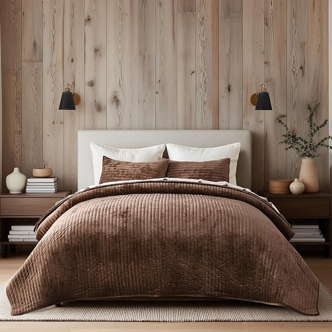 EVERGRACE Velvet Quilt Set Queen Size, Luxurious Soft Striped Channel Bedding by EverGrace