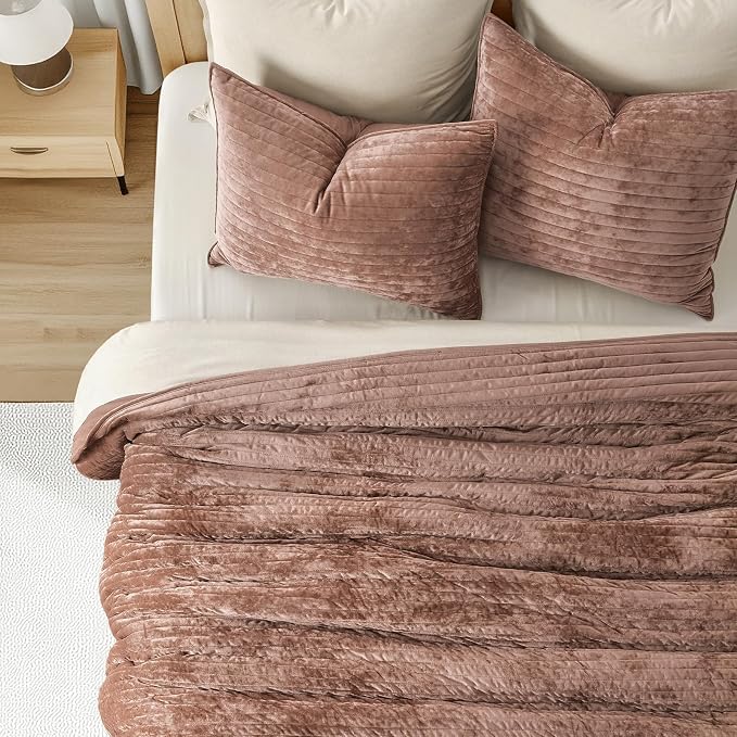 EVERGRACE Velvet Quilt Set King Size, Luxurious Soft Striped Channel Bedding Set - Image 5