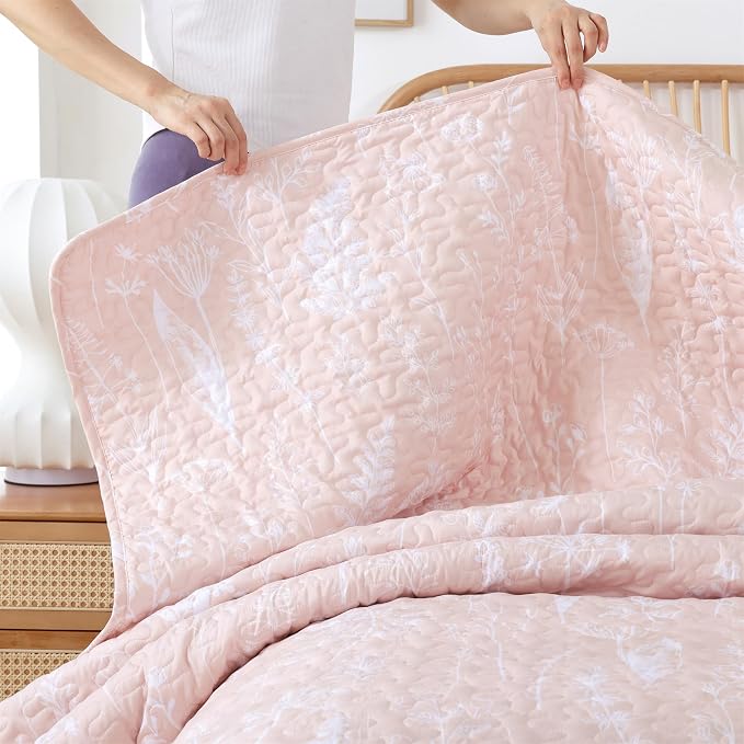 JANZAA Quilts Queen Size Blush Quilt Botanical - Image 7
