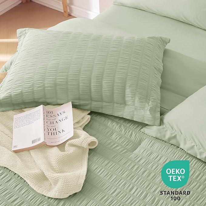 MUXHOMO 7 Pieces Queen Comforter Set, Seersucker Bed in a Bag Queen Size - Image 8