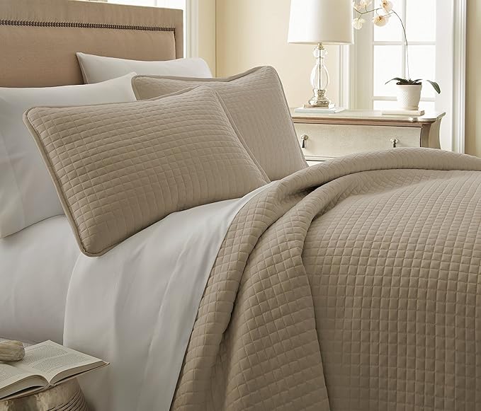 Southshore Fine Living, Inc. Twin Quilt Bedding Set, Soft Brushed Microfiber by SouthshoreFineLivingInc