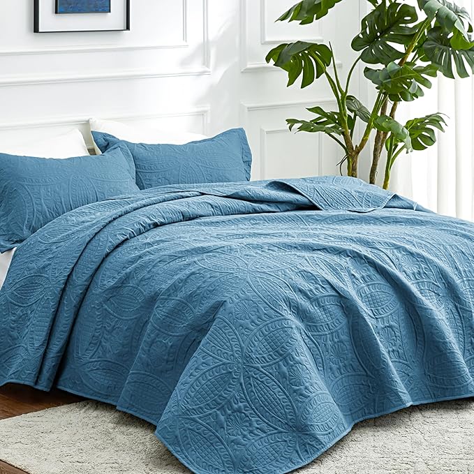 Love's cabin King Size Quilt Bedding Set Misty Blue Bedspreads - Image 2