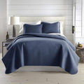 Southshore Fine Living, Inc. Lightweight Quilt King Size Bedding Set, Pet Hair by SouthshoreFineLivingInc