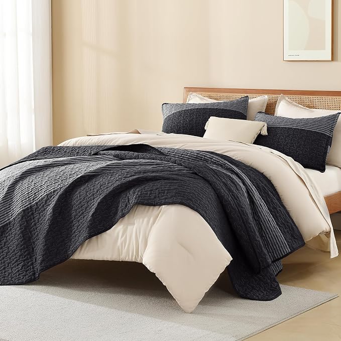 Litanika Oversized Queen Quilt Set Black and White, 98x98 Stripe Bedspread - Image 4