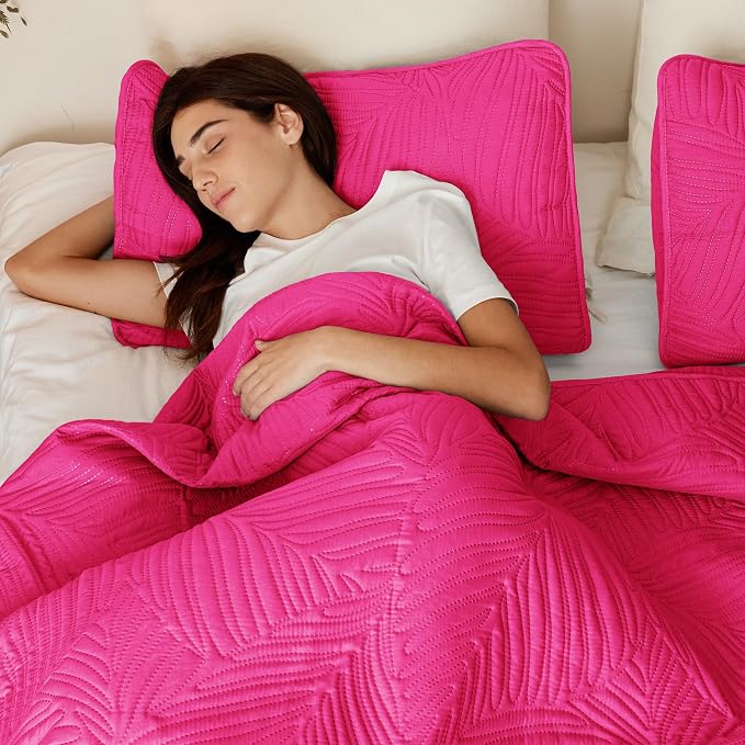 Exclusivo Mezcla King Size Quilt Bedding Set, Lightweight Hot Pink Quilts King - Image 4