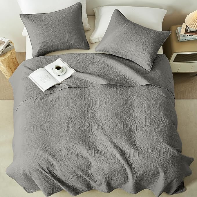 akkialla Dark Grey Full/Queen Quilt Set, Ultrasonic Lightweight Bedspread - Image 3