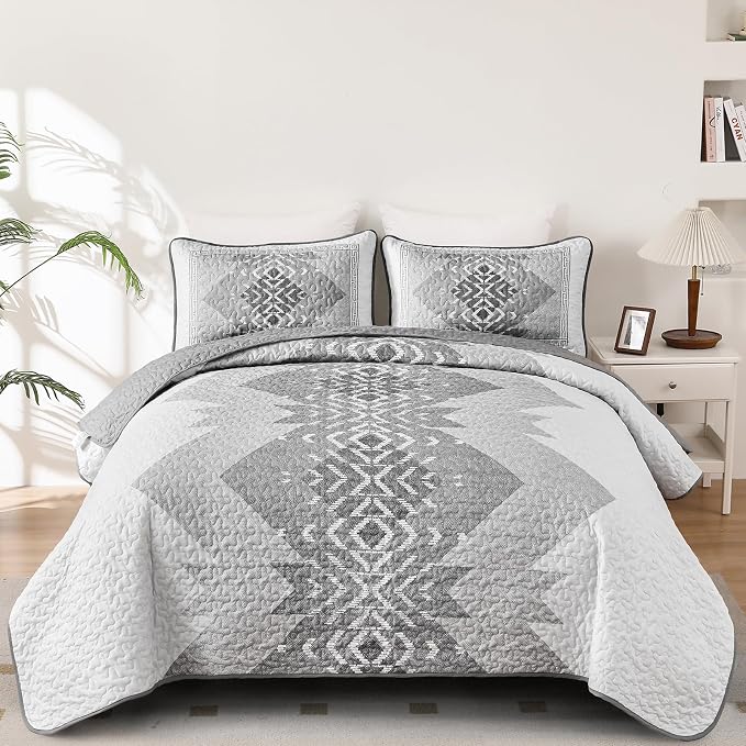 Boho Quilt Set King Size 3 Pieces Grey Aztec King Quilt Set Bohemian Bedspread by Dintszyayue