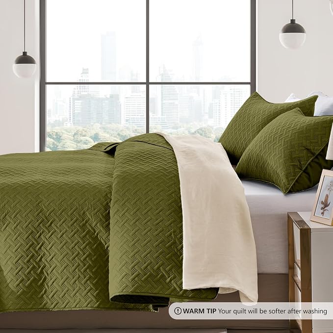 FLYMME Twin Quilt Set, Lightweight Olive Green Bedspreads, Basket Weave Pattern - Image 4