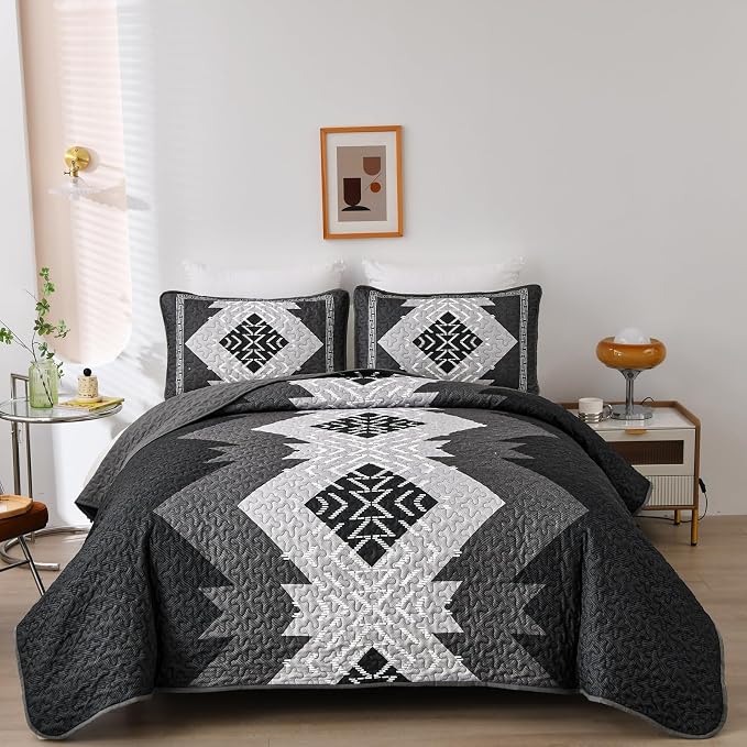 Dintszyayue Black Quilt Set Boho California King Size, 3 Piece Aztec Texture by Dintszyayue
