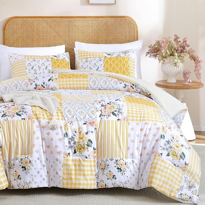 YIKUSH Full Comforter Set by YIKUSH