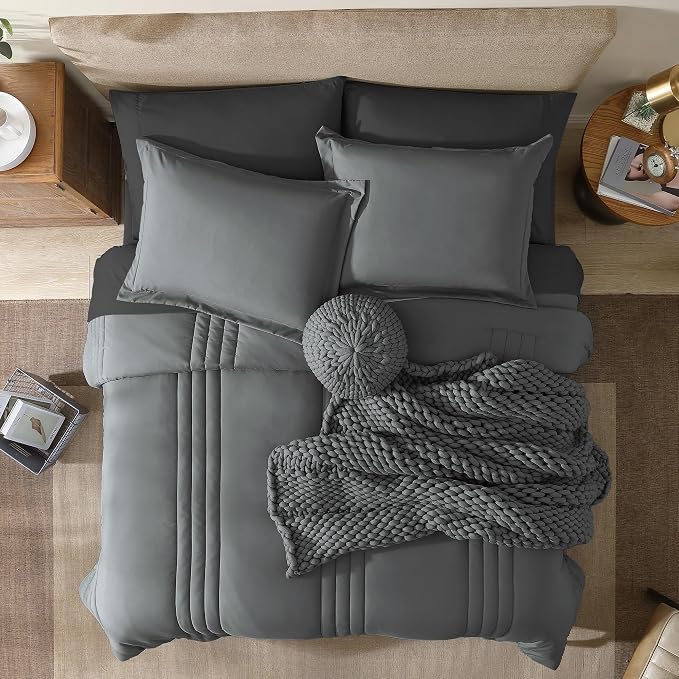Monbix Full Comforter Set - Image 2
