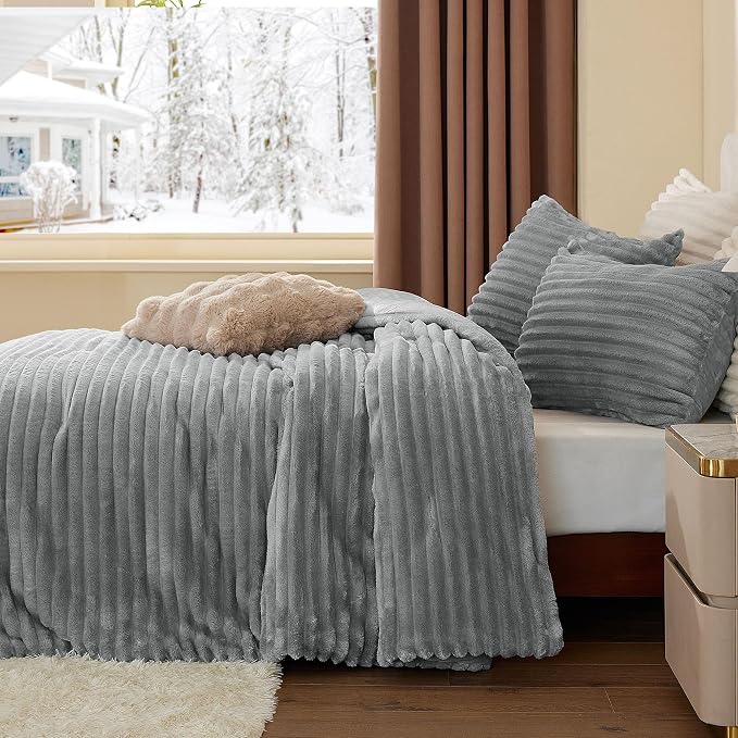 BEDELITE Fleece King Comforter Set -Super Soft & Warm Fluffy Light Grey Bedding - Image 4