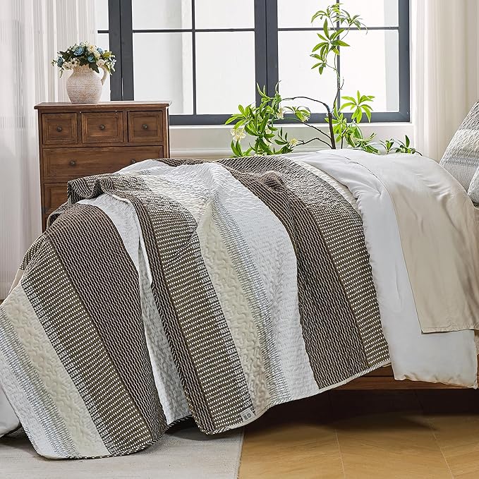 Andency King Size Quilt Set Mocha Brown, 3 Pieces Summer Ultra Soft Lightweight - Image 2