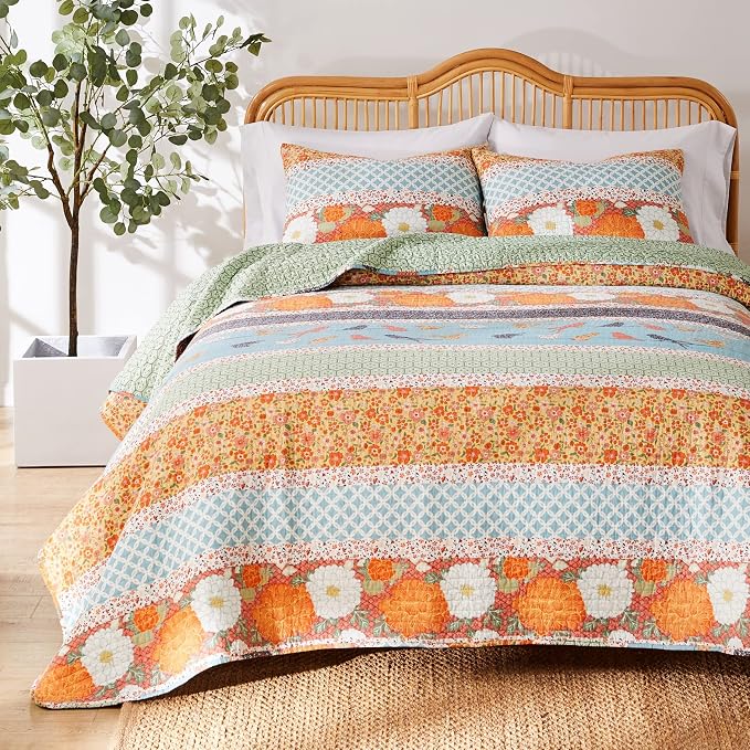 Greenland Home Carlie Modern Floral Reversible Quilt Set, 3-Piece Full/Queen - Image 2