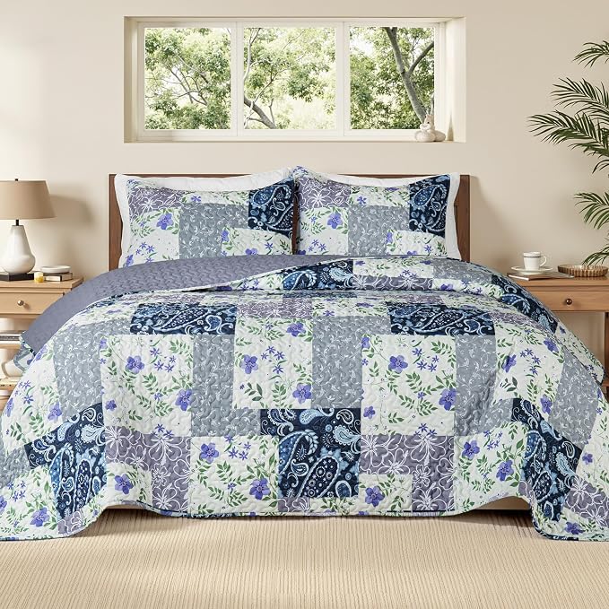 Whale Flotilla Patchwork Quilt Twin Size, Soft Boho Floral Bedspreads by WHALEFLOTILLA