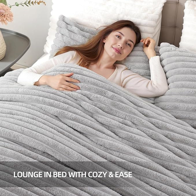 Smoofy Fluffy Queen Comforter Set 3 Pieces - Image 6