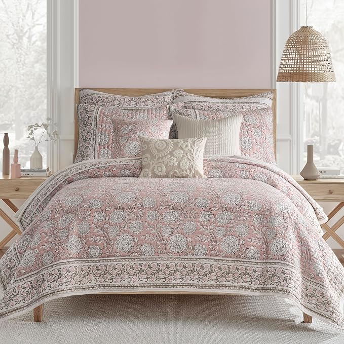 Levtex Home Adare Blush Reversible Full/Queen Quilt Set by LevtexHome