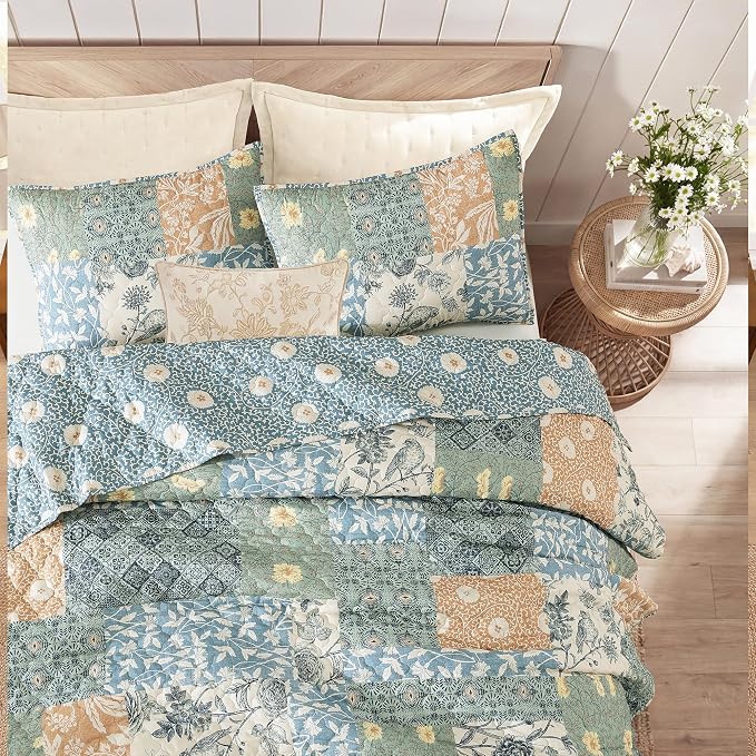 BLOOMHAVEN Quilt Set Twin Size, Patchwork Green Floral Quilt Sets, Reversible - Image 7