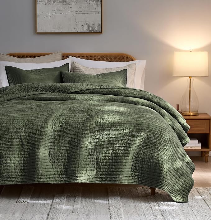 palassio Striped Olive Green 100% Cotton Quilt California Cal King Size Bedding by PALASSIO