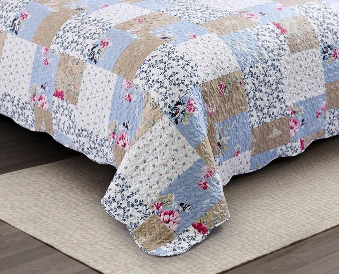 Brilliant Sunshine Pink and Blue Roses Toile Quilt Set, 3-Piece Bedding Sets - Image 4