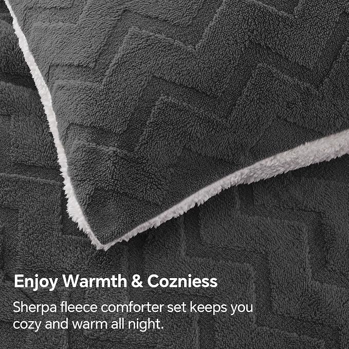BEDELITE Fluffy Queen Comforter Set - Image 5