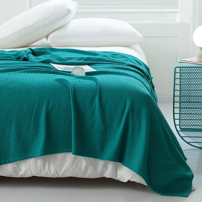 AmyHomie Cooling Blanket Queen Size, 100% Rayon Derived from Bamboo, Cool by AmyHomie