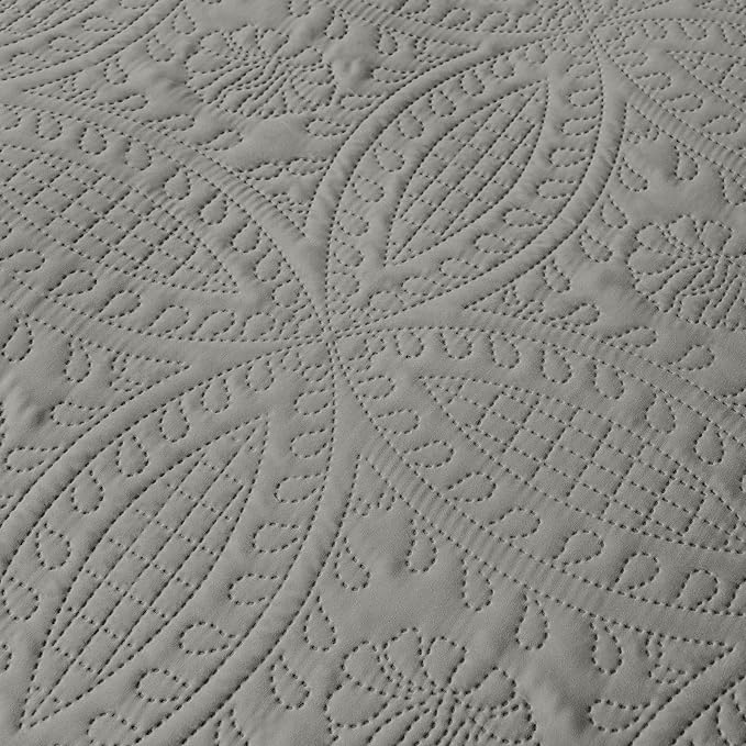 akkialla Dark Grey Full/Queen Quilt Set, Ultrasonic Lightweight Bedspread - Image 7