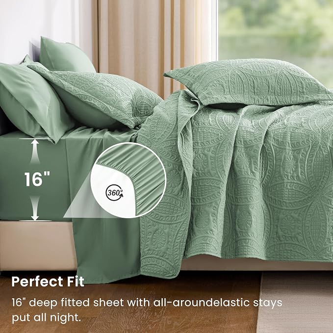 Love's cabin King Quilt Set Sage, Bed in a Bag King Size Bedding 7 Pieces - Image 4