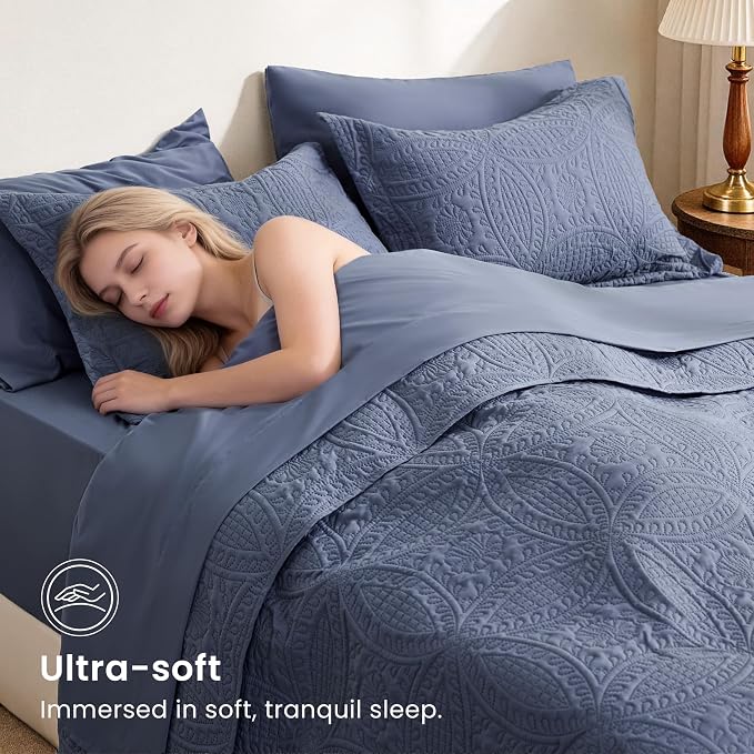 Love's cabin King Quilt Set Bluish Grey, Bed in a Bag King Size Bedding 7 Pcs - Image 3