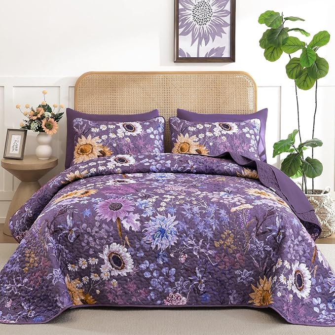 Yiran Floral King Quilt Bedding Set, 3 Pieces Summer Soft Lightweight Coverlet by Yiran