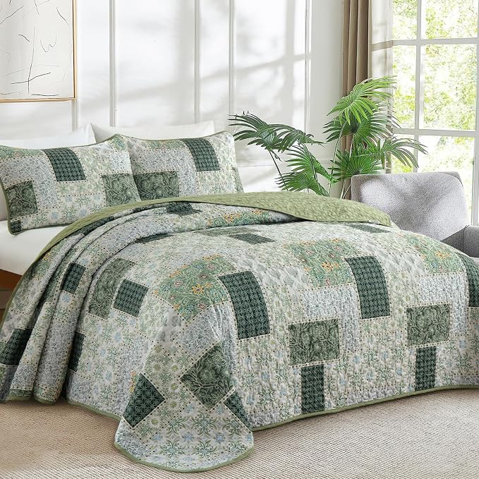 Xruibed Patchwork Quilt Set Queen Size 3 Pieces Green Floral Plaid Bedspread - Image 2